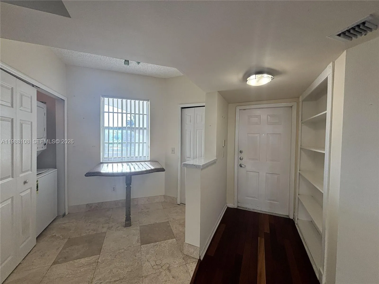 3255 NE 184th St, Aventura FL 33160