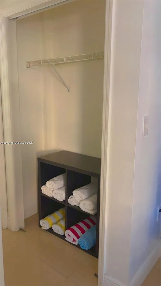 710 Washington Ave # 209, Miami Beach FL 33139