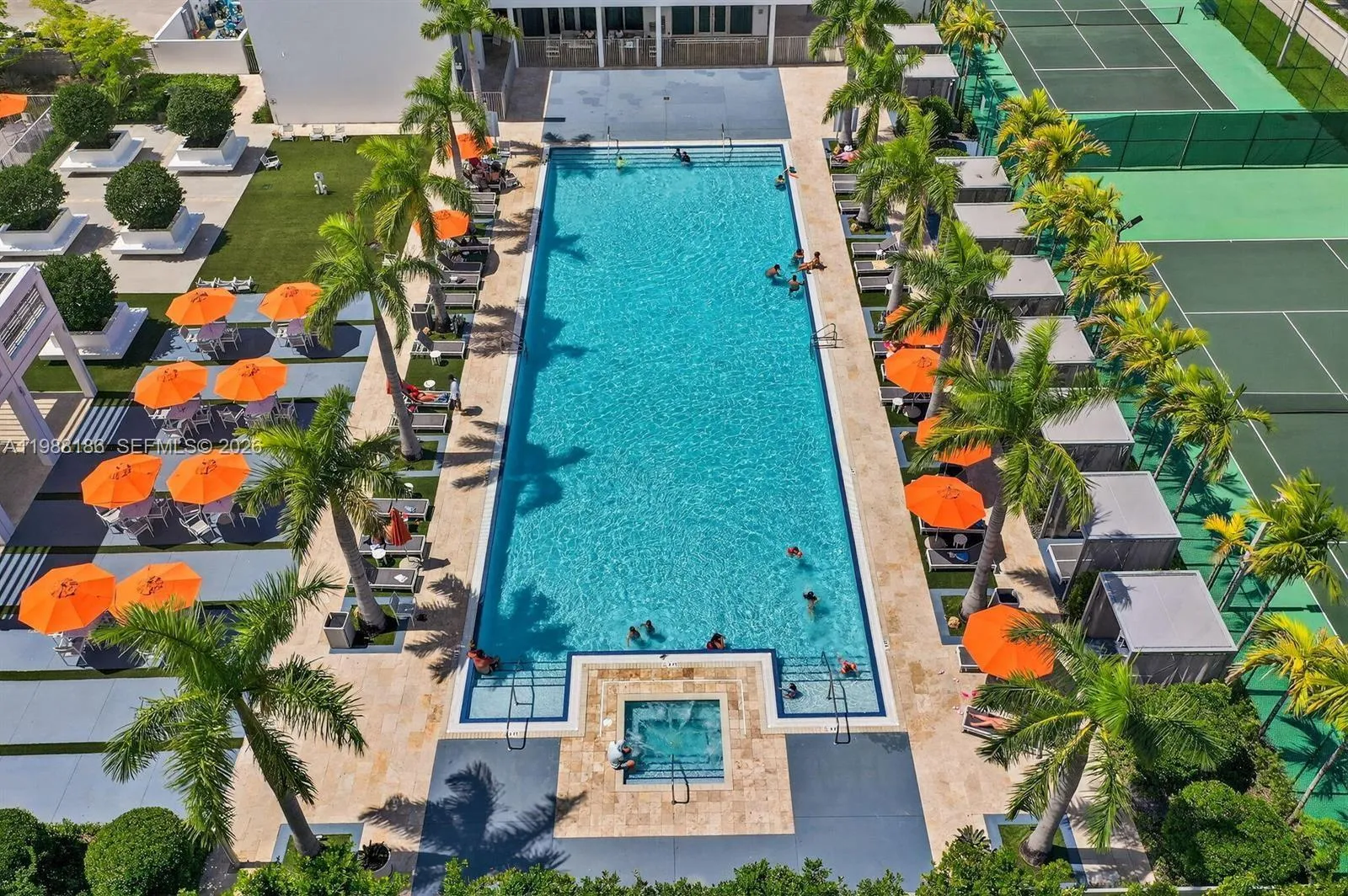 10460 NW 67th St, Doral FL 33178