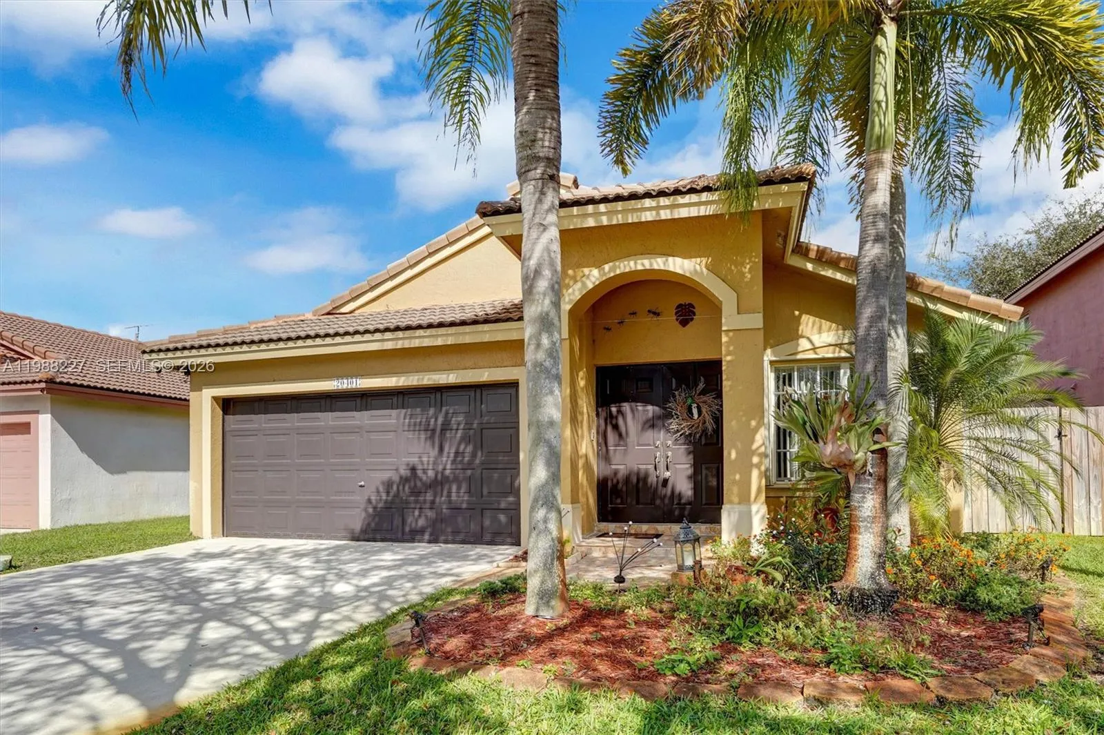 3 bedroom 2 bath for sale at 20401 SW 1st St, Pembroke Pines FL 33029