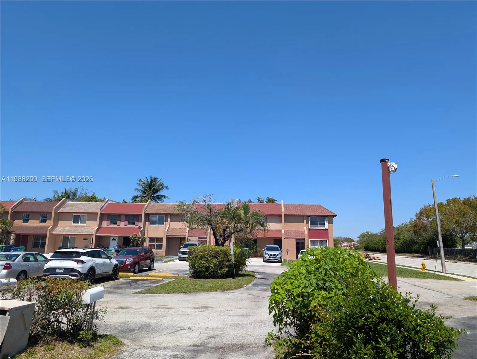 2758 NW 197th Ter, Miami Gardens FL 33056
