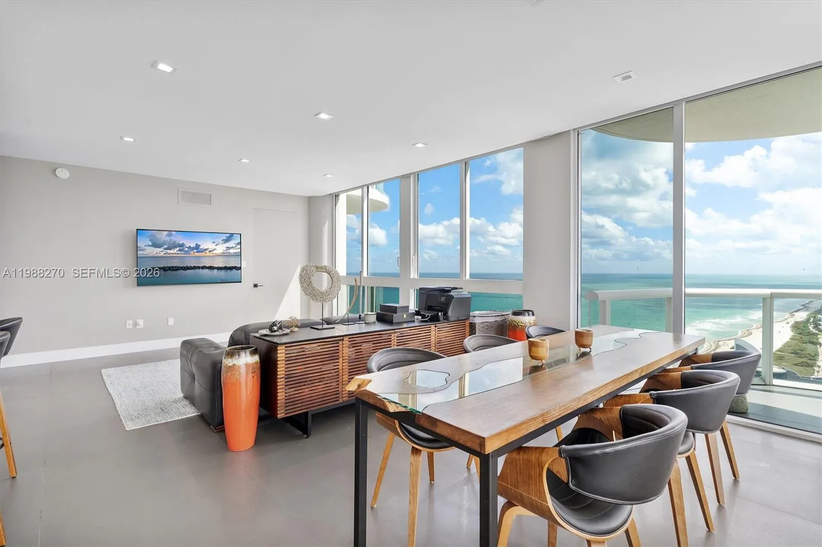 6365 Collins Ave # 4307, Miami Beach FL 33141