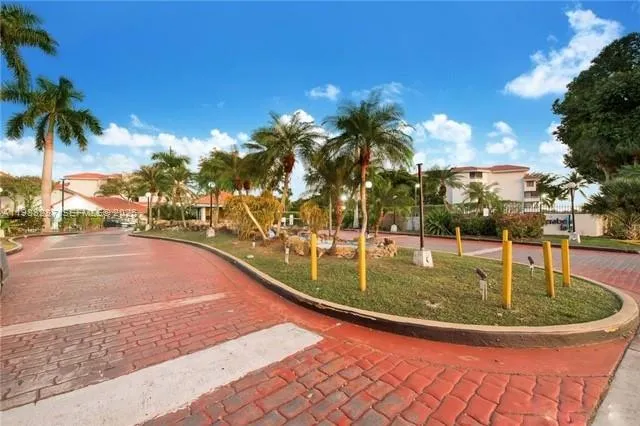 2 bedroom 1 bath for sale at 8305 SW 152nd Ave # 201, Miami FL 33193