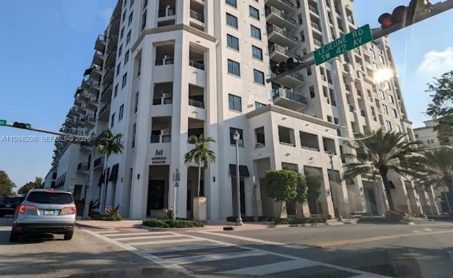 1 bedroom 1 bath for rent at 301 Altara Ave # 603, Coral Gables FL 33146