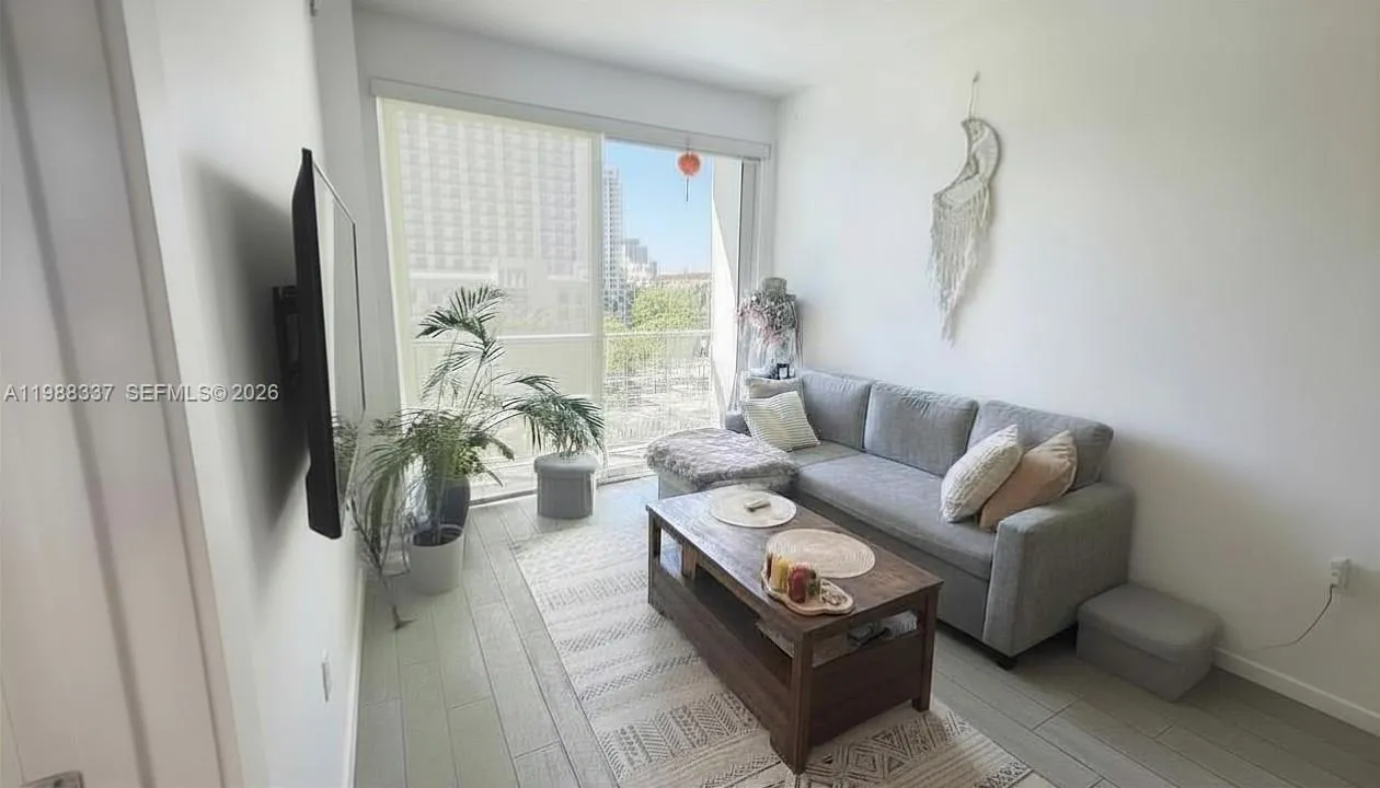 321 NE 26th St # 514, Miami FL 33137