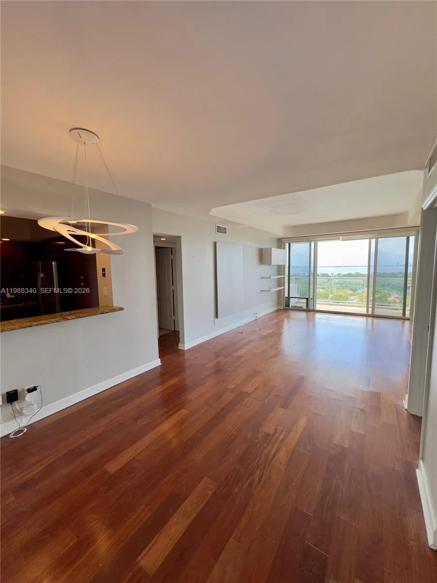 5600 Collins Ave # 17G, Miami Beach FL 33140