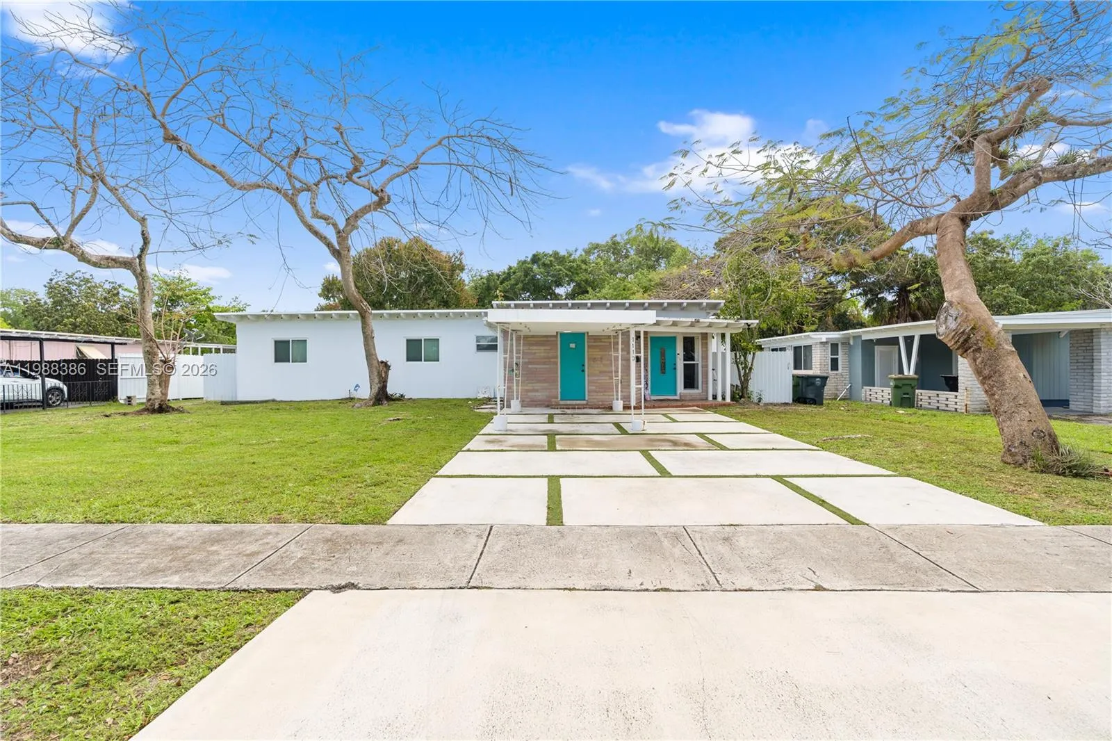 3 bedroom 2 bath for sale at 1110 NE 130th St, North Miami FL 33161