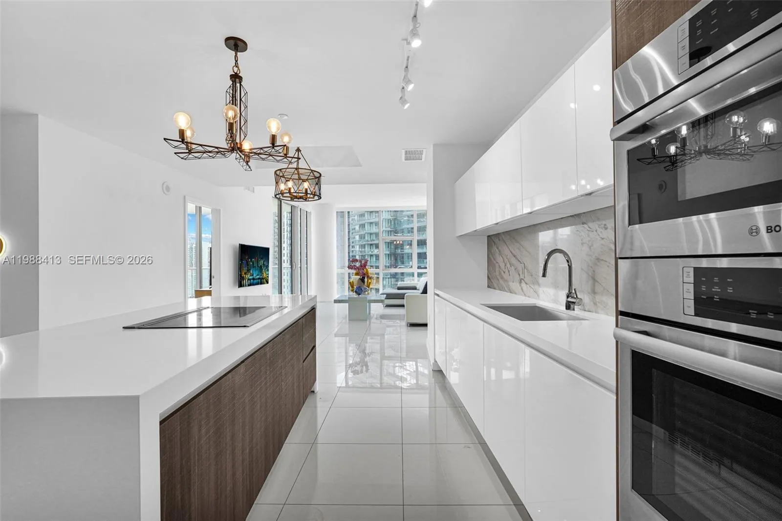 851 NE 1st Ave # 2912, Miami FL 33132