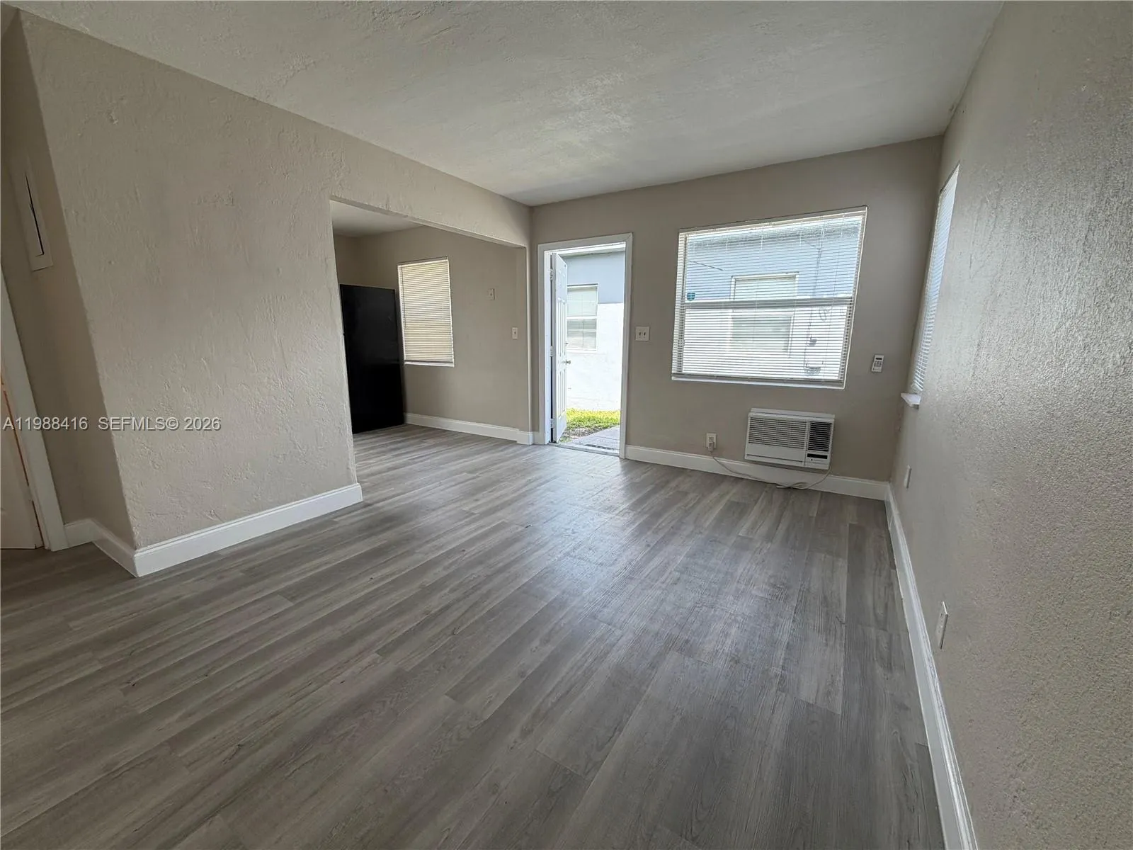 2300 Douglas St # 5, Hollywood FL 33020