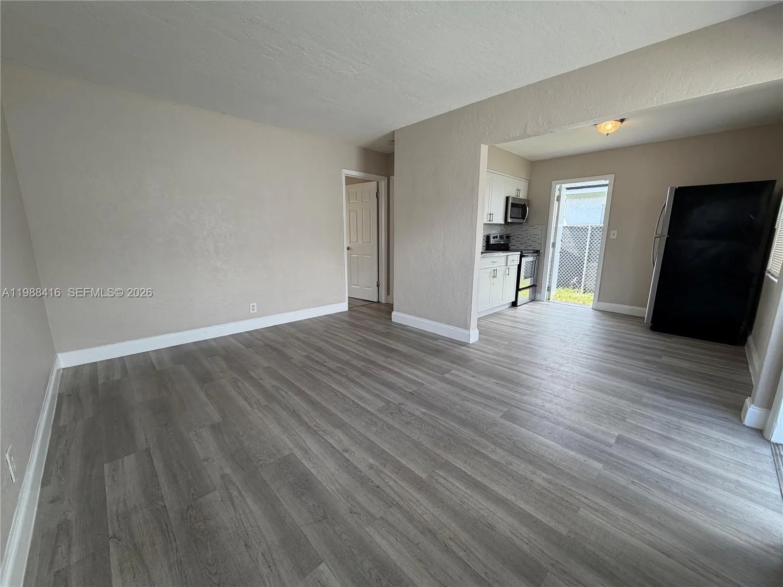 2300 Douglas St # 5, Hollywood FL 33020