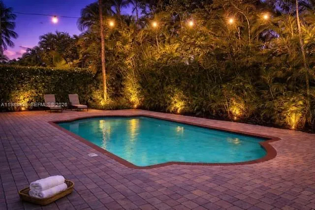 18163 SW 149th Pl, Miami FL 33187