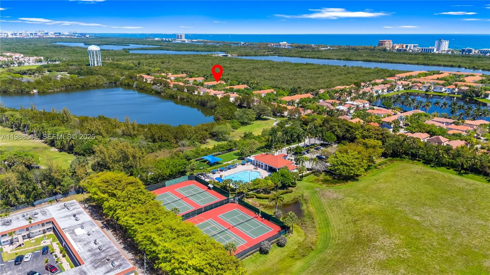 1120 Canella Ln, Hollywood FL 33019