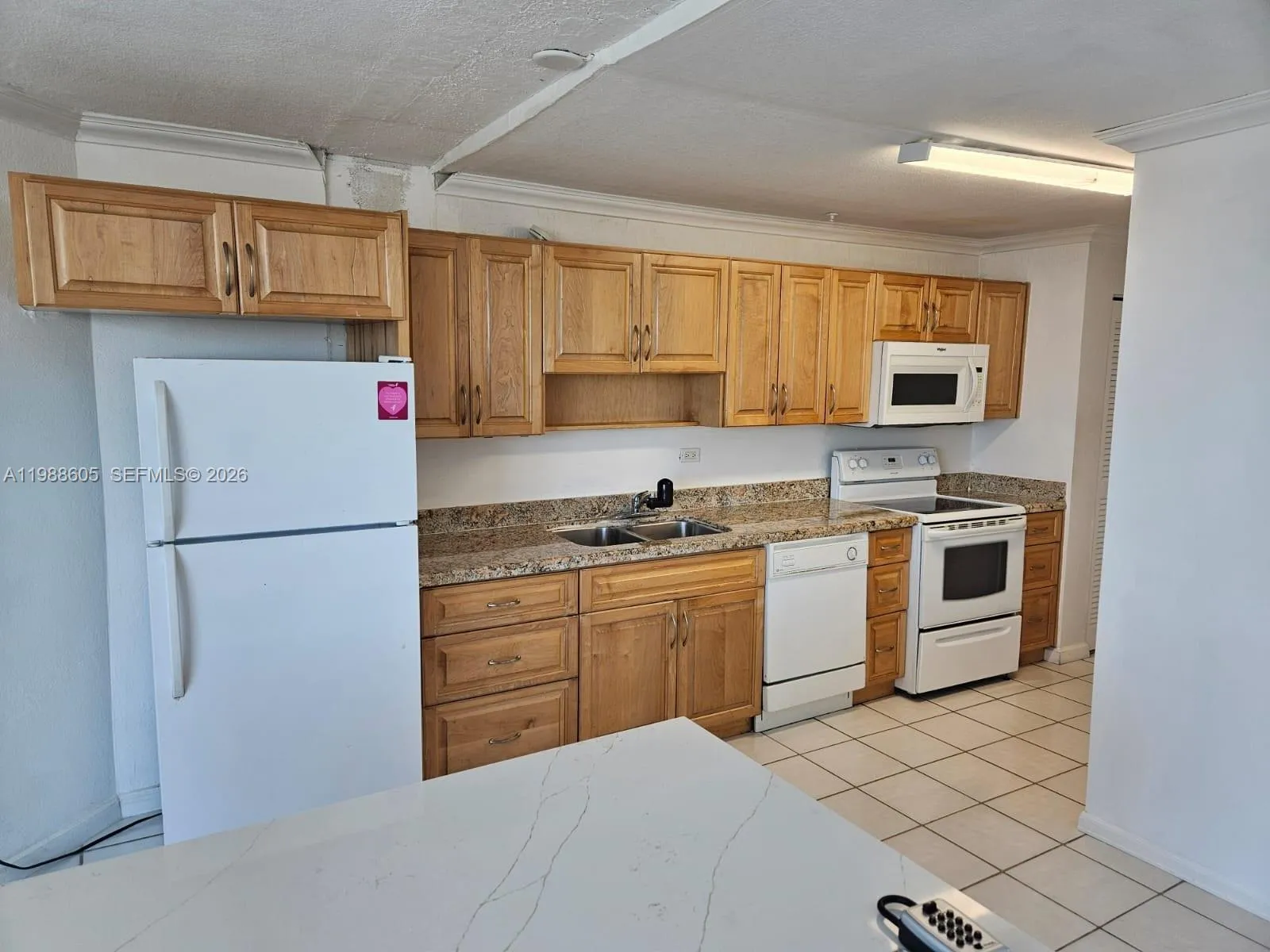 7135 Collins Ave # 1821, Miami Beach FL 33141