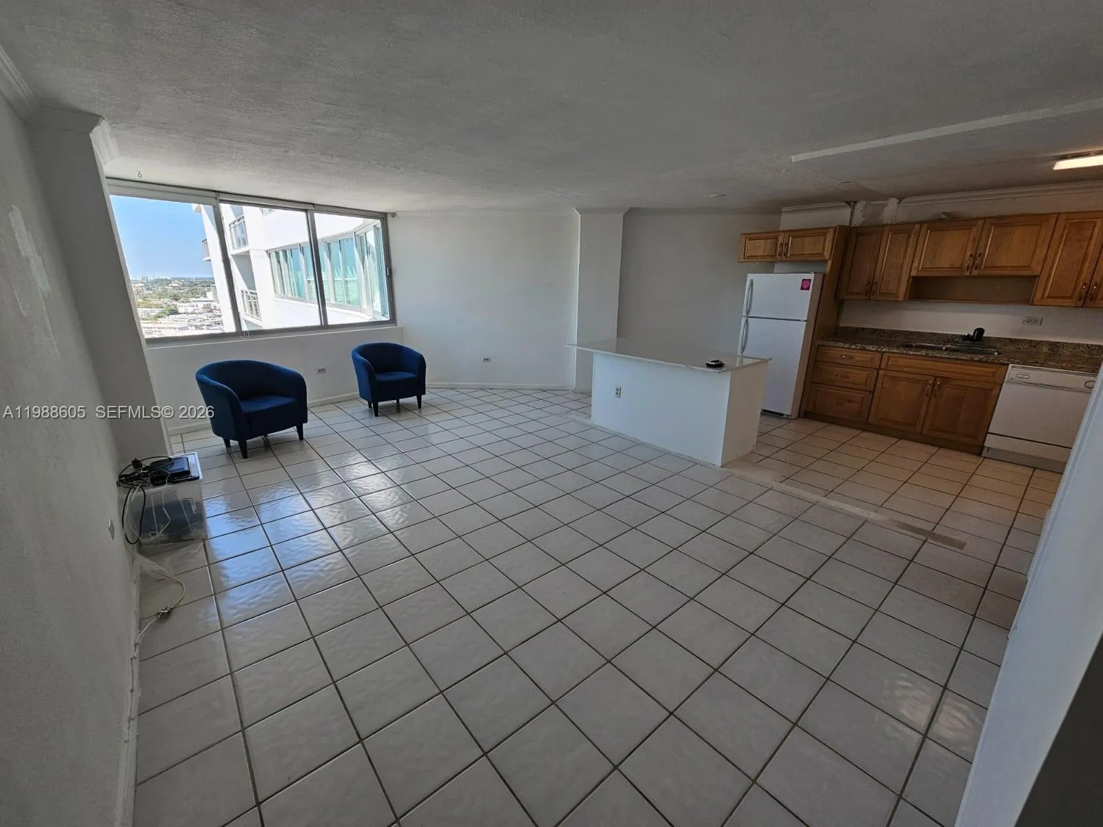 7135 Collins Ave # 1821, Miami Beach FL 33141