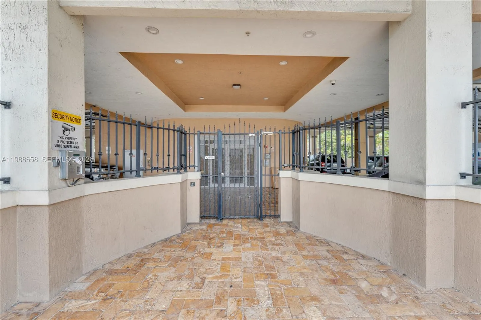 5271 SW 8th St # 212, Miami FL 33134