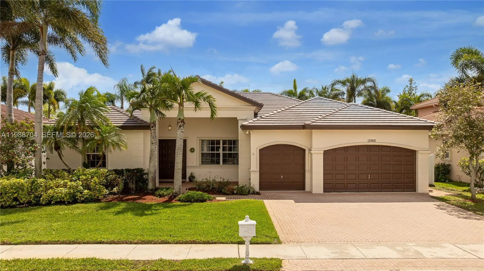 4 bedroom 3 bath for sale at 15966 SW 3rd St, Pembroke Pines FL 33027