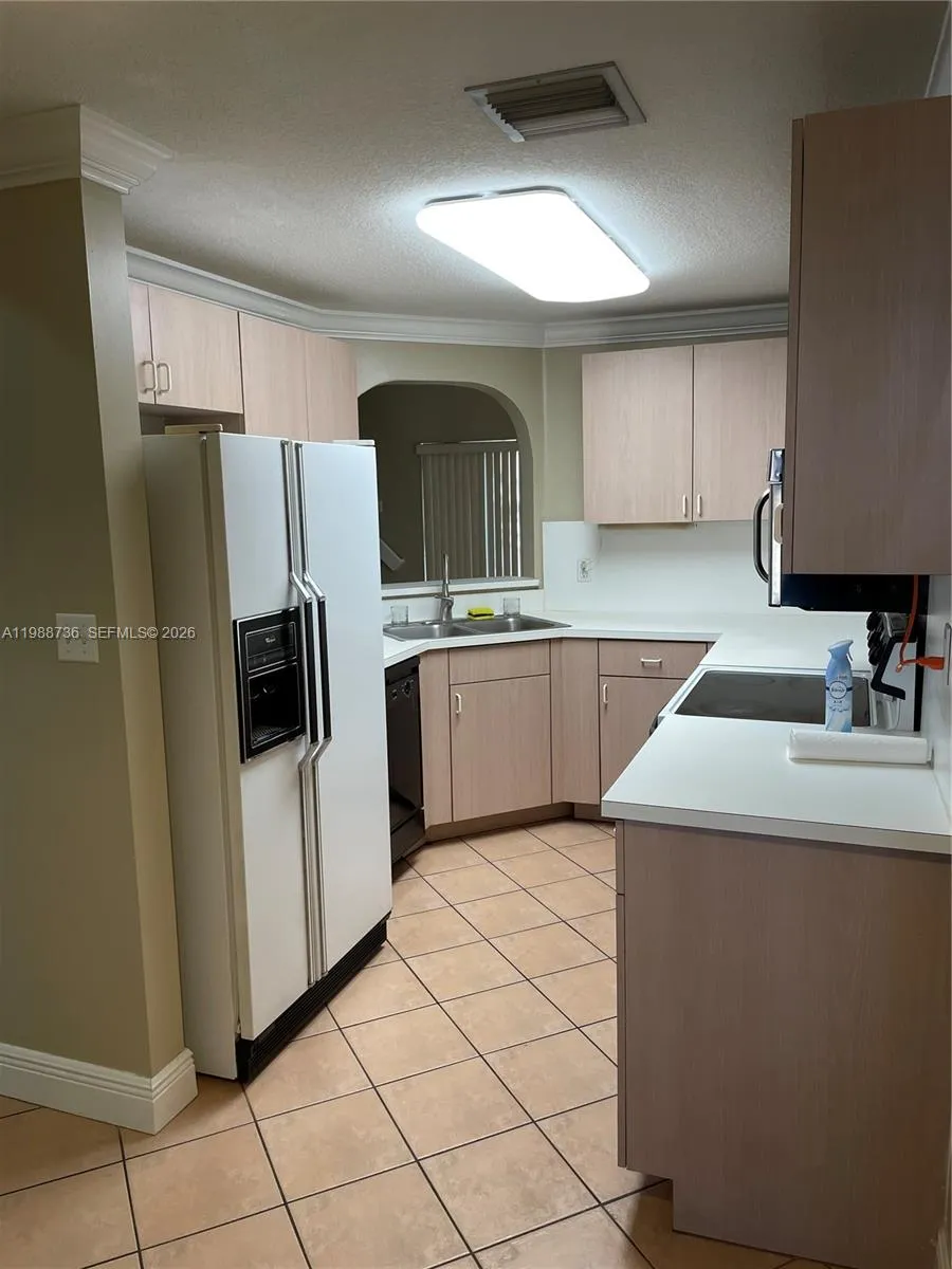 10240 SW 154th Cir Ct # 6, Miami FL 33196