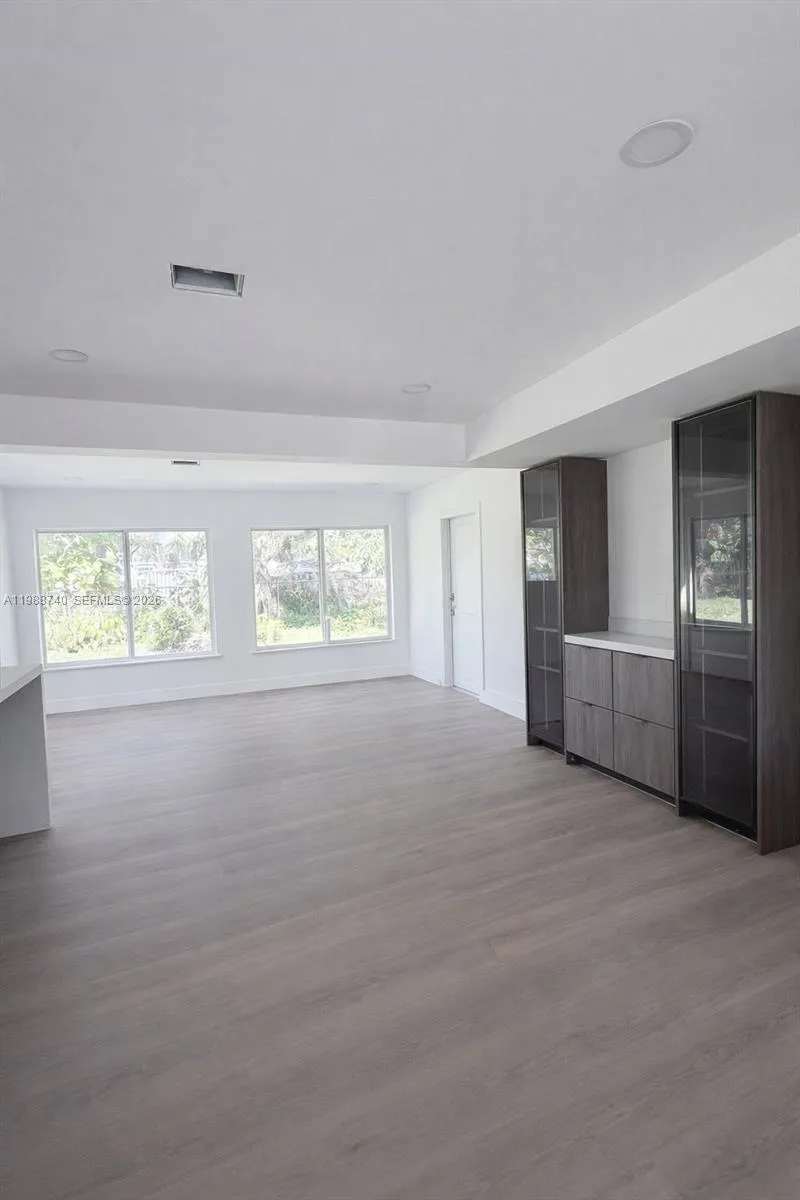 831 SW 39th Ave, Fort Lauderdale FL 33312