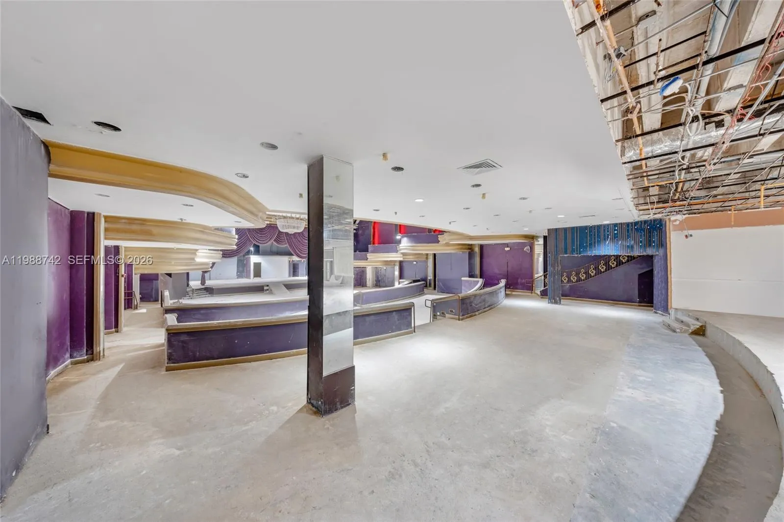 5445 Collins Ave, Miami Beach FL 33140