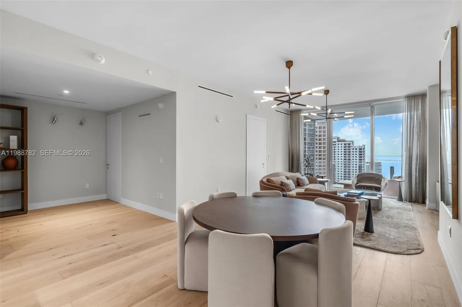 300 Biscayne Boulevard Way # 2605W, Miami FL 33131