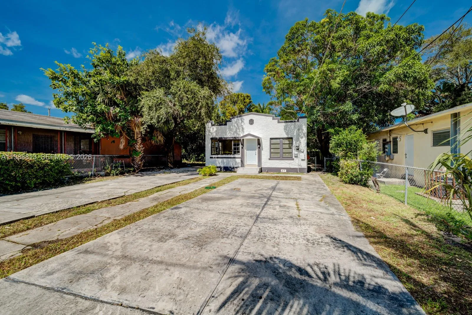 829 NW 56th St, Miami FL 33127