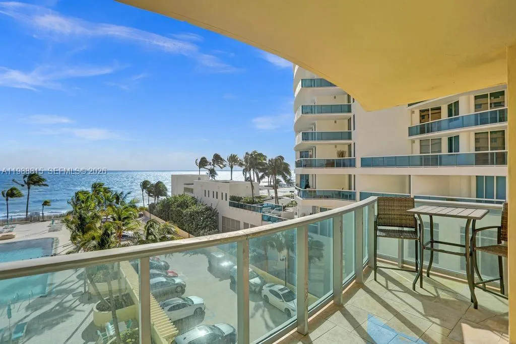 2501 S Ocean Dr # 525, Hollywood FL 33019