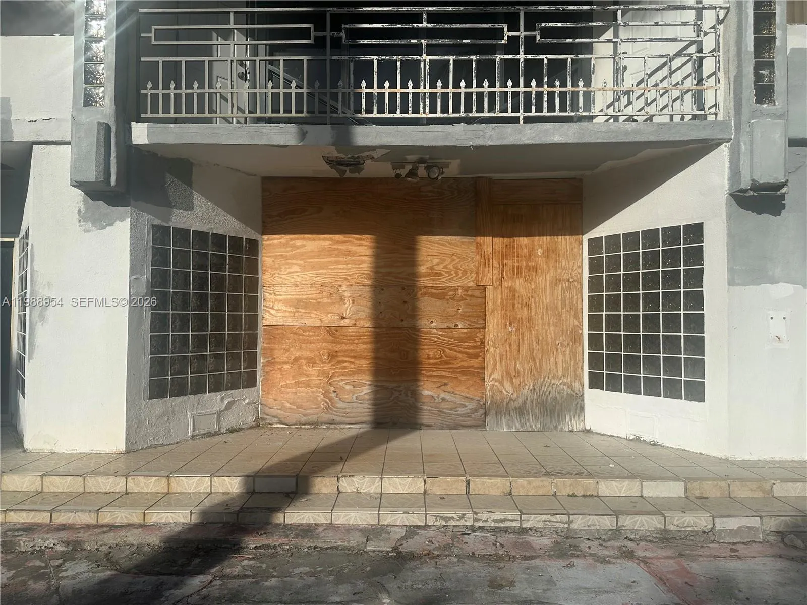 4 bedroom 4 bath for sale at 1977 NE 119th Rd, North Miami FL 33181