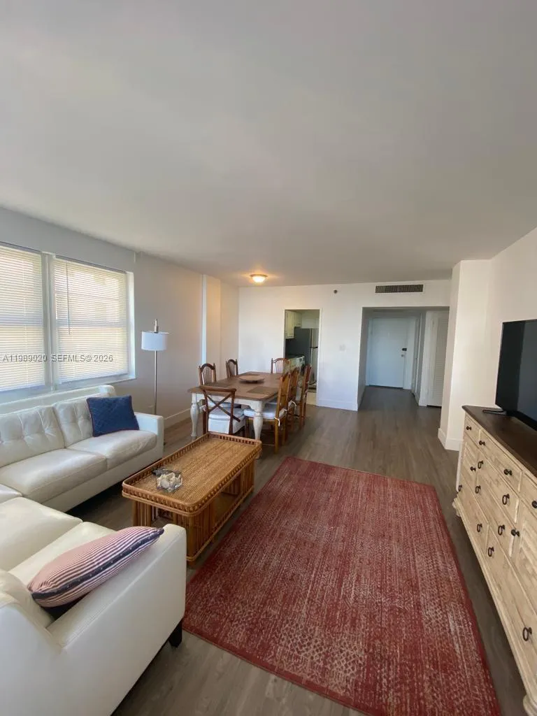 100 Lincoln Rd # 721, Miami Beach FL 33139