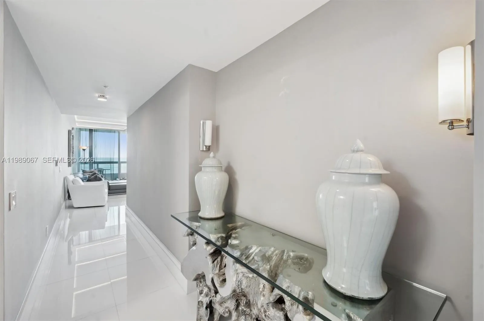6899 Collins Ave # 702, Miami Beach FL 33141