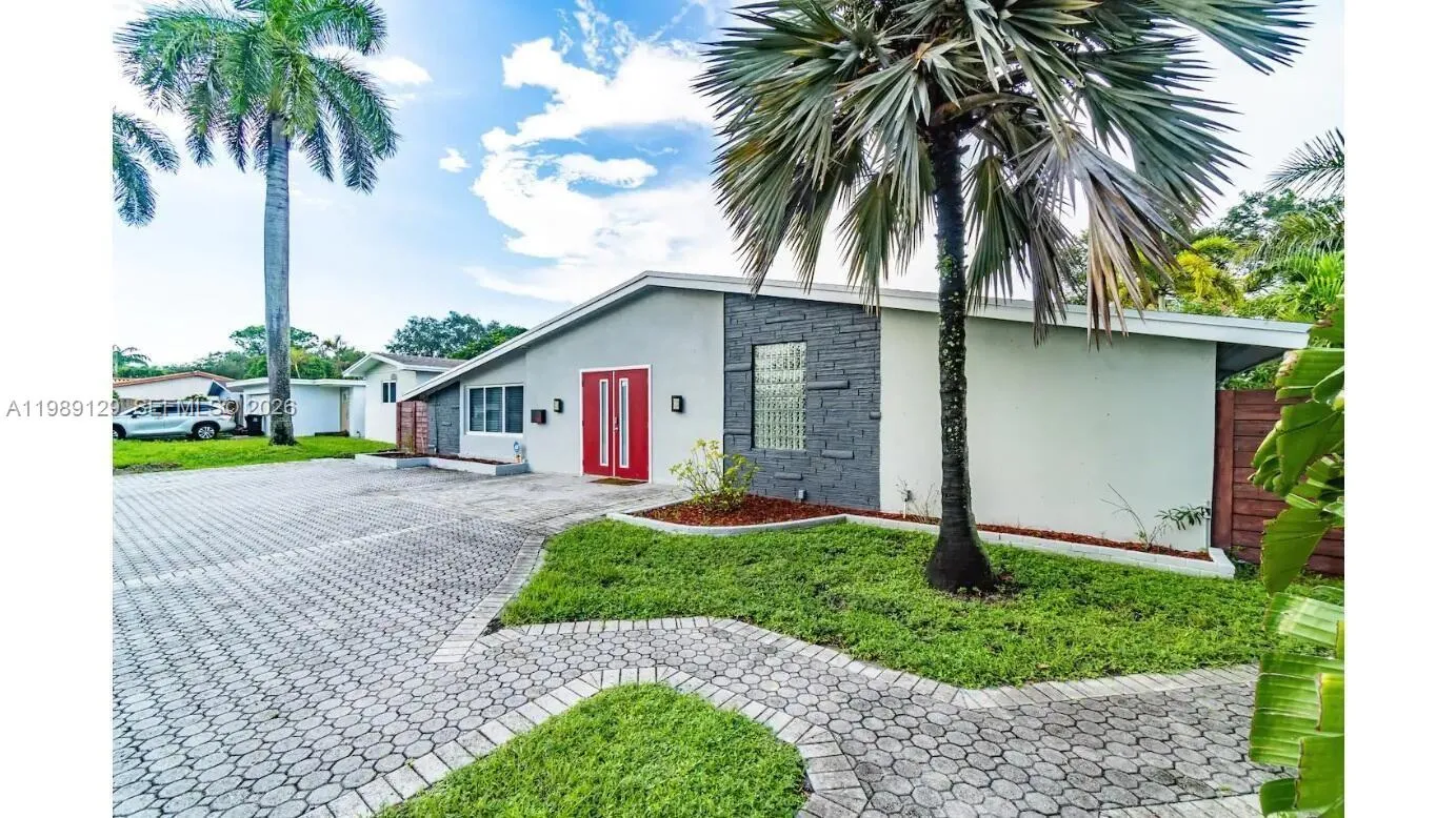5 bedroom 2 bath for sale at 3161 Riverland Rd, Fort Lauderdale FL 33312