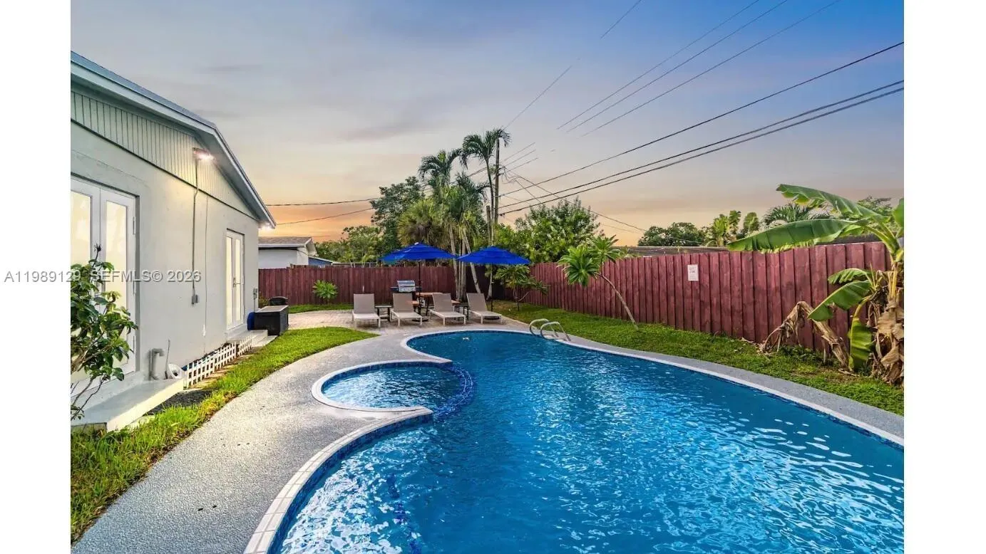 3161 Riverland Rd, Fort Lauderdale FL 33312