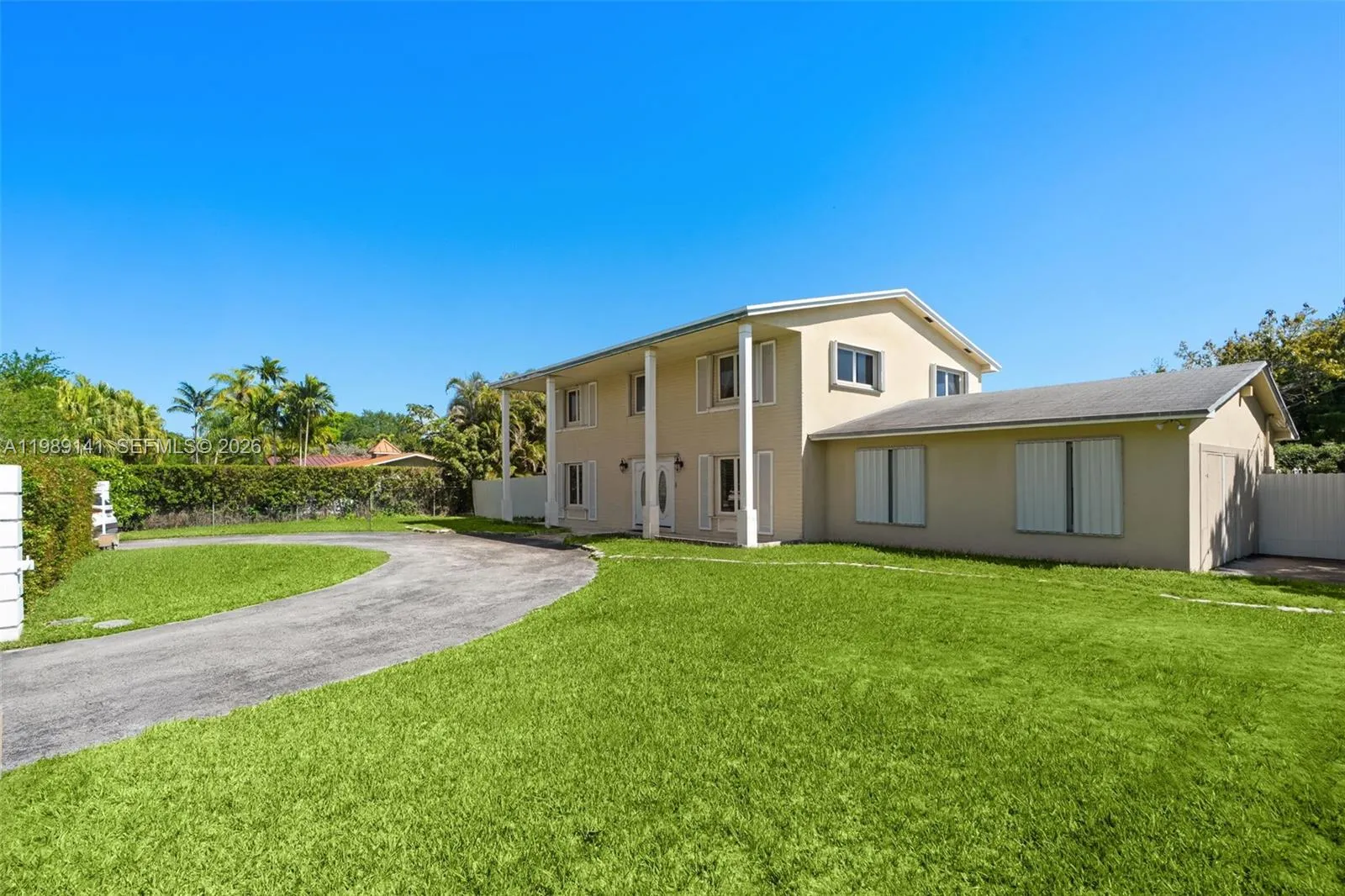 7390 SW 114th St, Pinecrest FL 33156