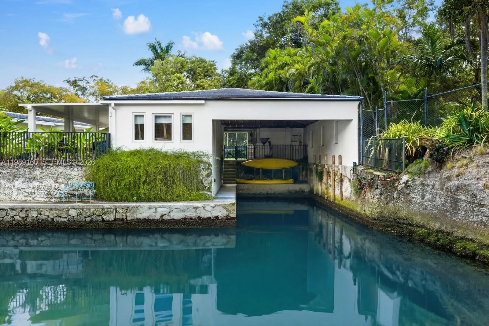 6120 Riviera Dr, Coral Gables FL 33146