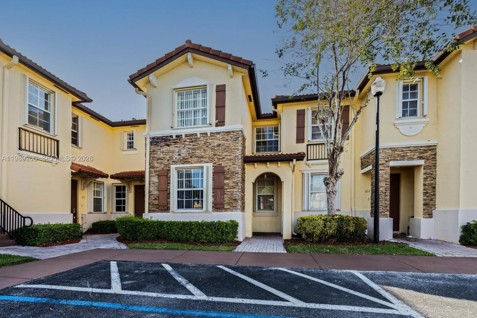 3 bedroom 2 bath for sale at 1490 NE 33rd Ave # 13, Homestead FL 33033