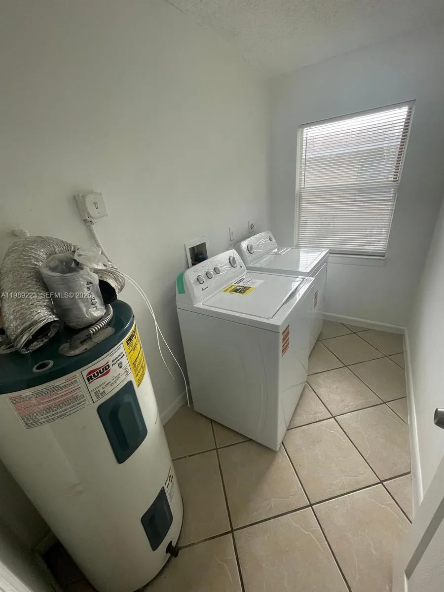2321 NW 6th Ct, Fort Lauderdale FL 33311