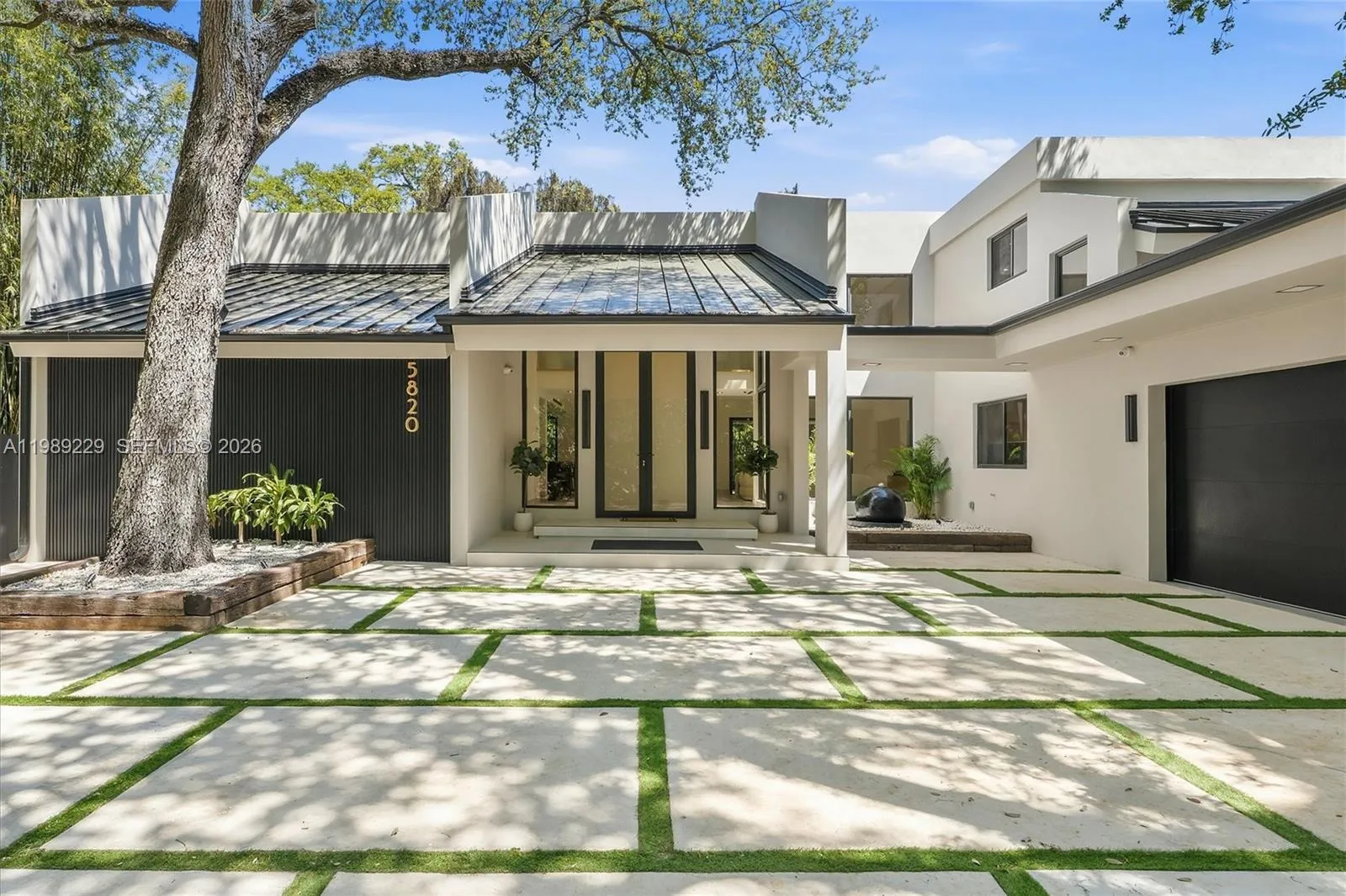 5 bedroom 6 bath for sale at 5820 SW 33rd Ln, Hollywood FL 33312