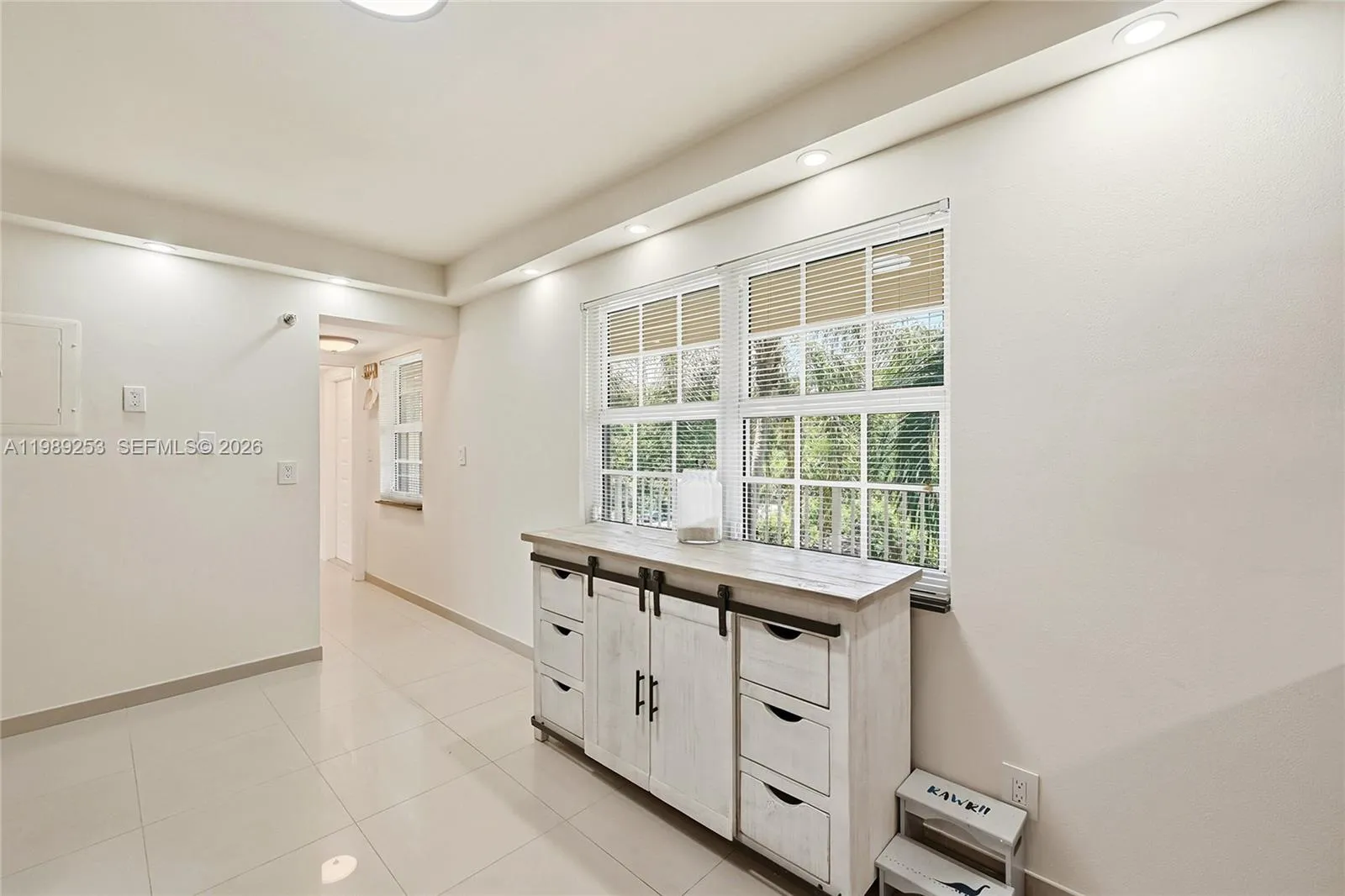 3520 Oaks Way # 407, Pompano Beach FL 33069