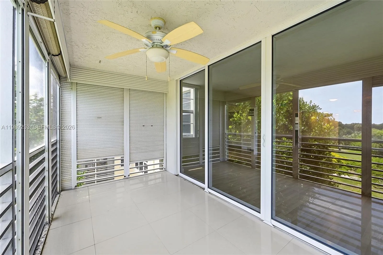 3520 Oaks Way # 407, Pompano Beach FL 33069