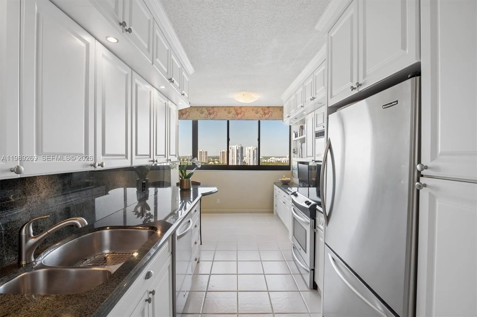 20185 E Country Club Dr # 1805, Aventura FL 33180