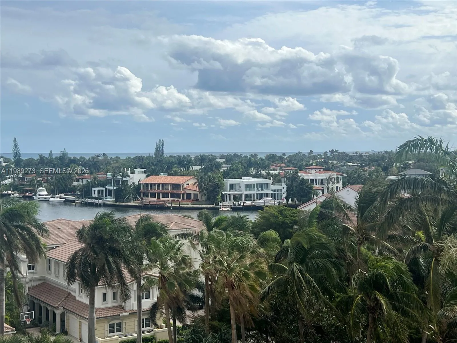 21050 Point Pl # 702, Aventura FL 33180