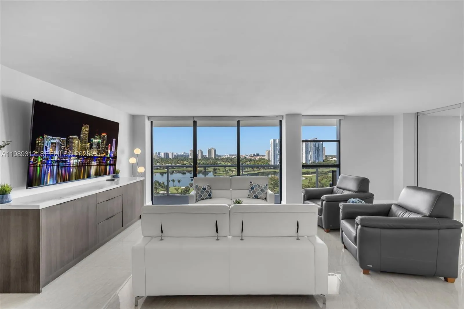 3731 N Country Club Dr # 1427, Aventura FL 33180