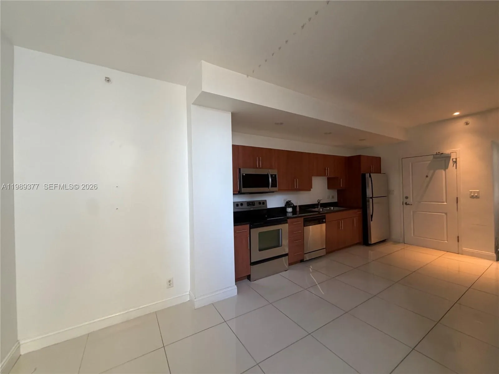 111 E Flagler St # 606, Miami FL 33131
