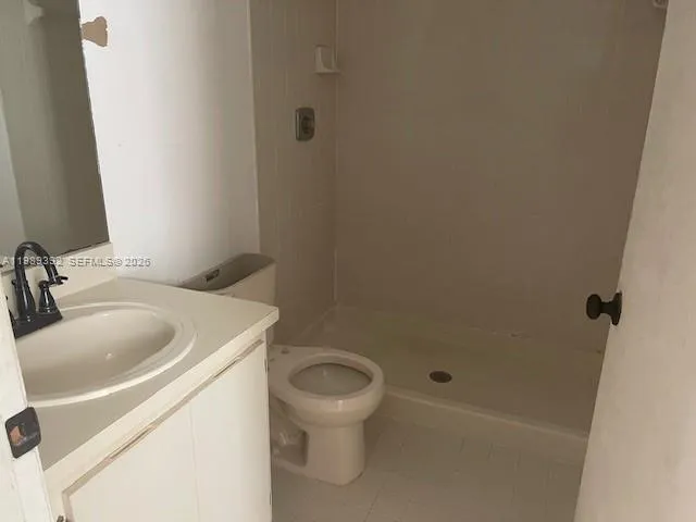3955 Village Dr # D, Delray Beach FL 33445