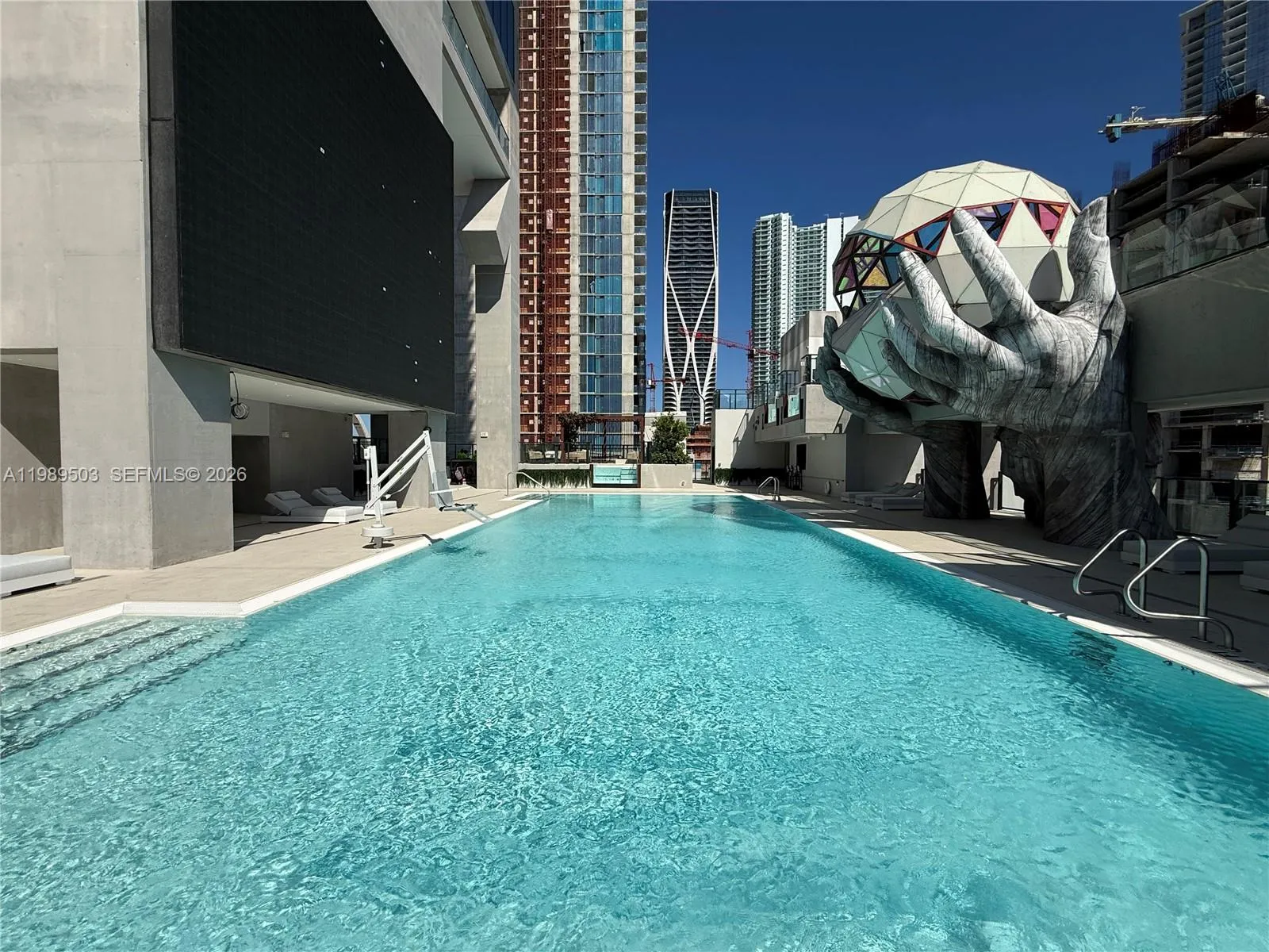 1 bath for sale at 20 NE 11th ST # 3212b, Miami FL 33132