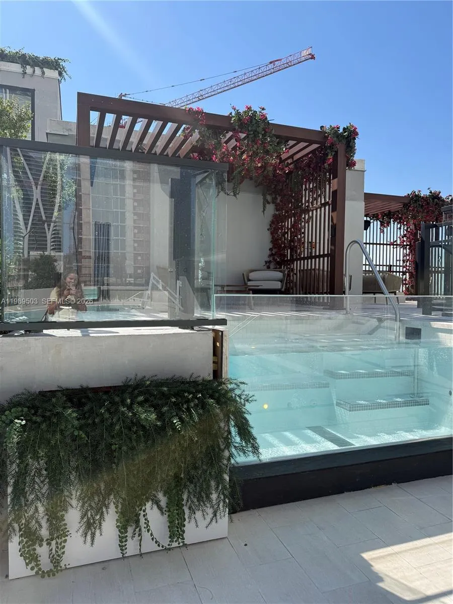 20 NE 11th ST # 3212b, Miami FL 33132