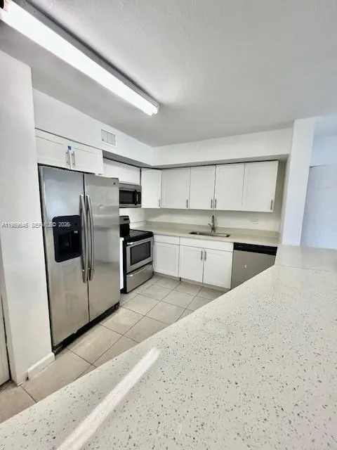 3690 N 56th Ave # 902, Hollywood FL 33021