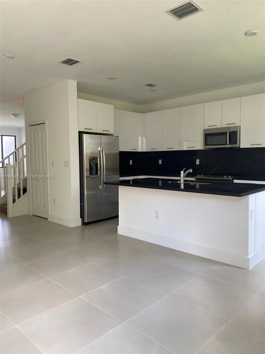 13633 SW 157th Pl # 0, Miami FL 33196