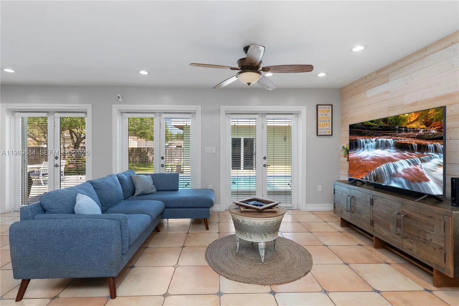 8535 SW 186th St, Cutler Bay FL 33157