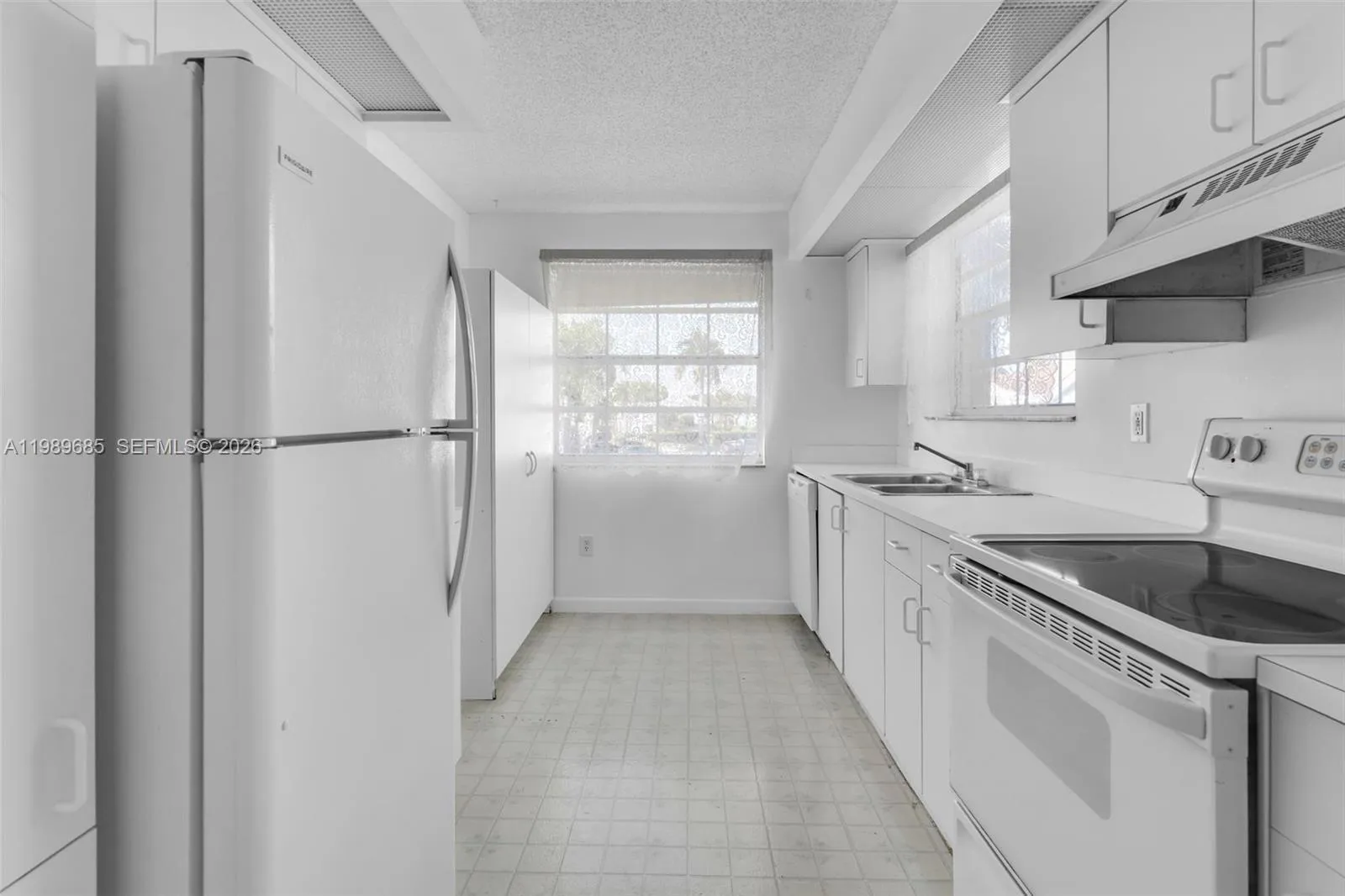 2274 SE 27th Dr # F, Homestead FL 33035