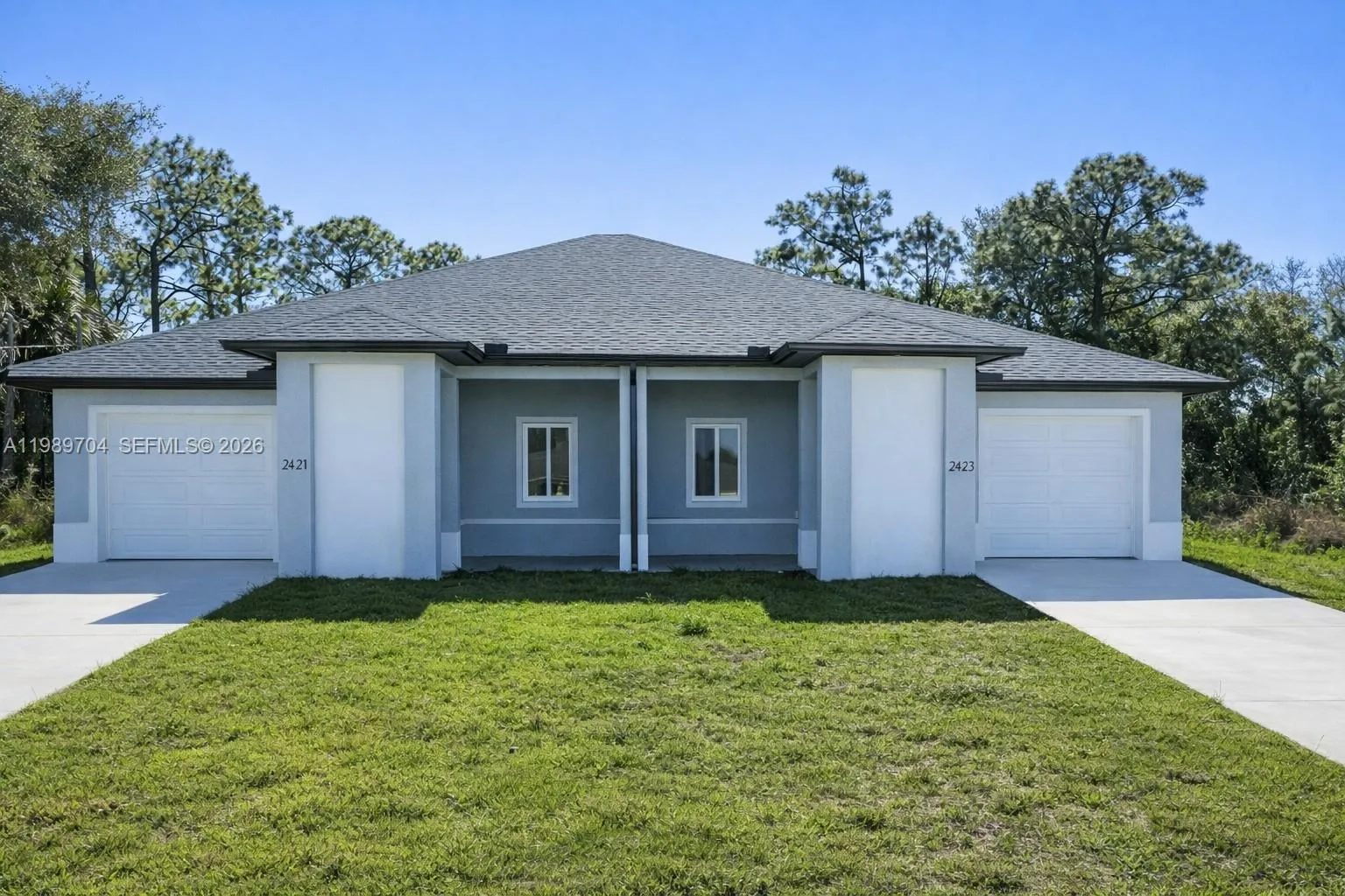 2421/2423 milton ave s, Lehigh Acres FL 33973
